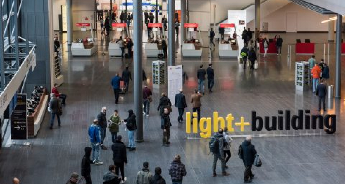 Die Light + Building Autumn Edition findet vom 2. bis 6. Oktober 2022 in Frankfurt am Main stattBildquelle: Messe Frankfurt Die Light + Building Autumn Edition findet vom 2. bis 6. Oktober 2022 in Frankfurt am Main stattBildquelle: Messe Frankfurt