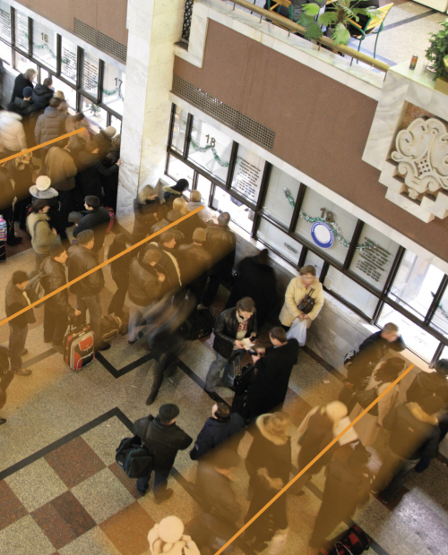 Intelligente Kameras weisen frühzeitig auf Gefährdungen hin Foto: © Pavel Losevsky / stock.adobe.com Intelligente Kameras weisen frühzeitig auf Gefährdungen hin Foto: © Pavel Losevsky / stock.adobe.com