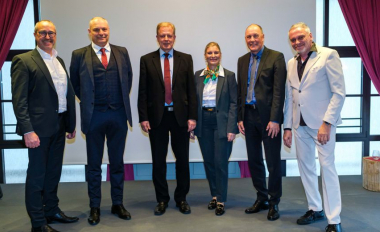 Vorstände BVSW und BDSW mit Caroline Eder und dem Moderator Oliver Luxenburger